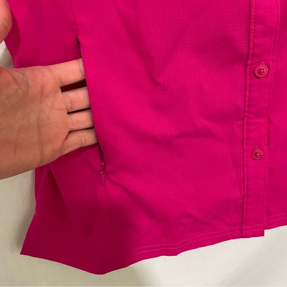Columbia Omni-Shade Women's Fuchsia Short Sleeve Button Down Shirt Size Medium - Picture 5 of 11